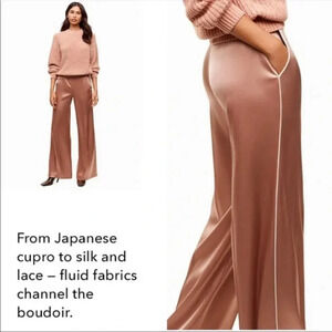 Aritzia Wilfred Clarisse Satin Wide Leg High Waist Trousers Light Pink Size 6